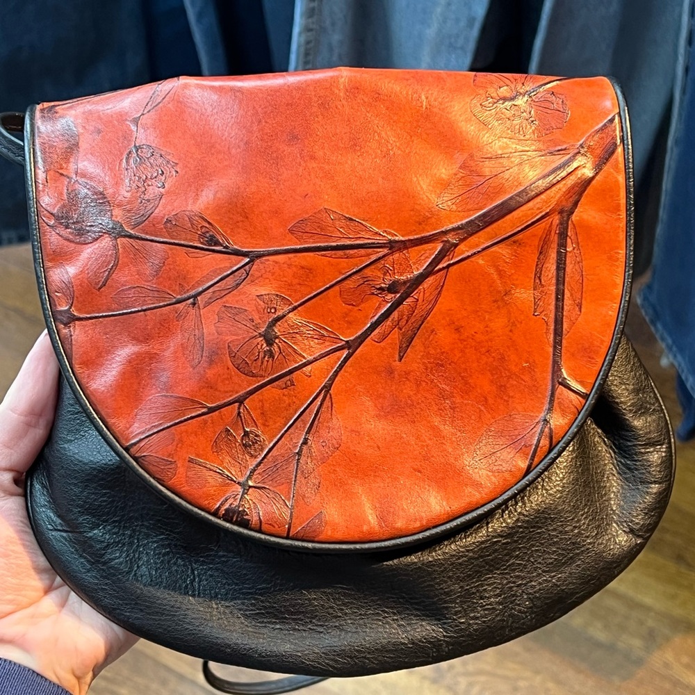 Elegant C.L. Whiting Collection Black and Orange Leather Women's Bag